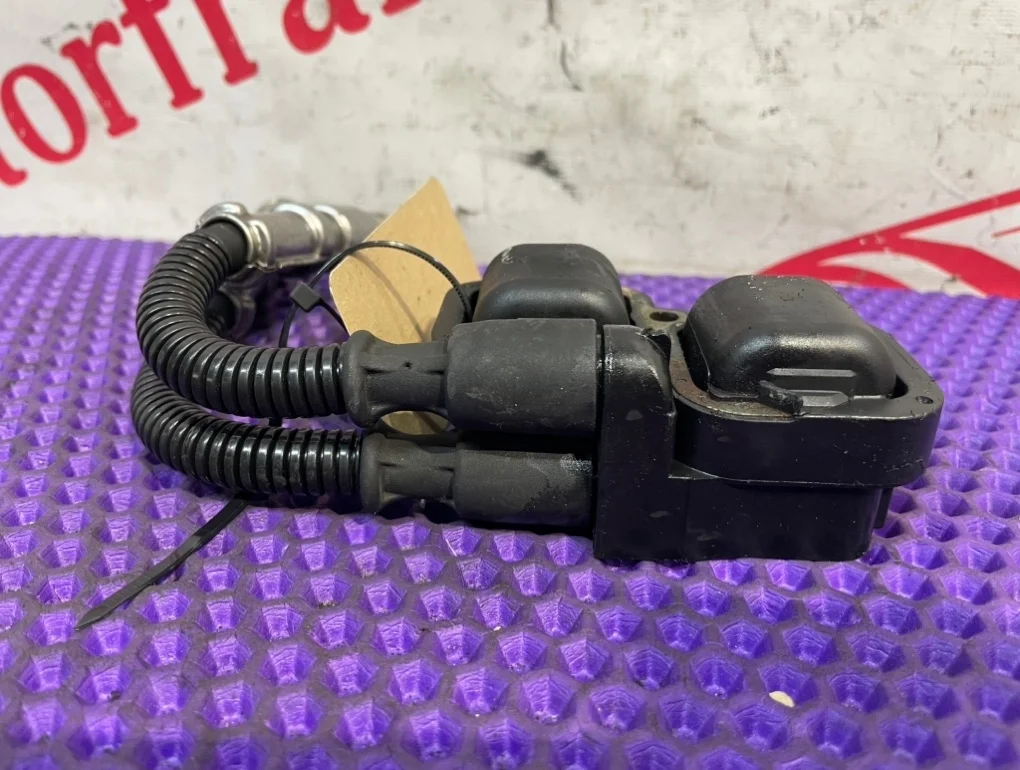 Катушка зажигания Mercedes-benz CL-Class 2001 A0001587803 C215 5.0 113.960