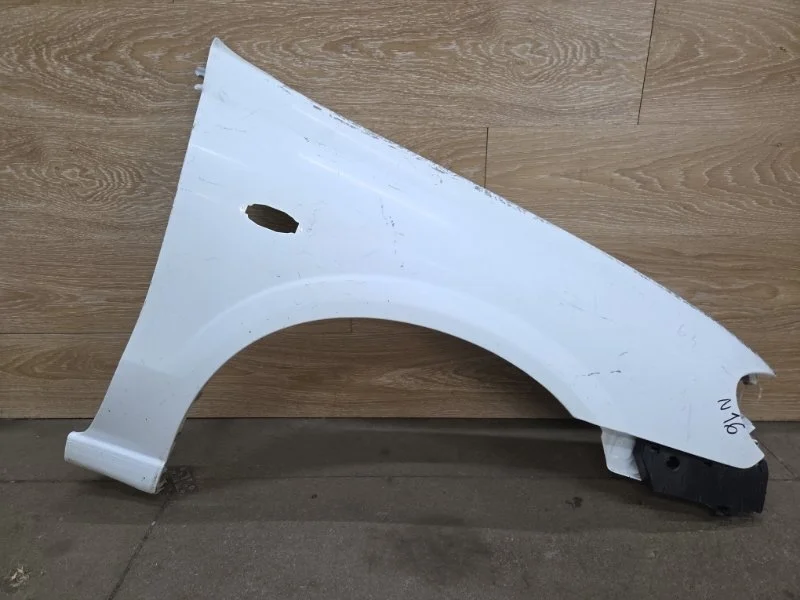 Крыло NISSAN ALMERA 2000-2006 631009F531 N16, переднее правое
