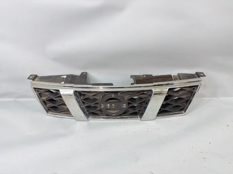 Решетка радиатора Nissan X-Trail 2007-2011 T31