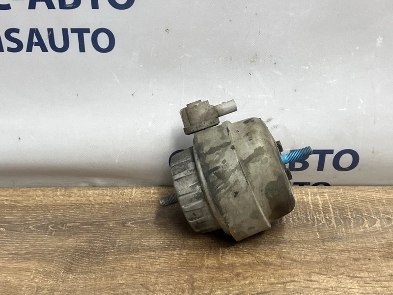 Опора ДВС Audi A6 Allroad 2008 4F0199379BH C6 3.2 AUK, левая