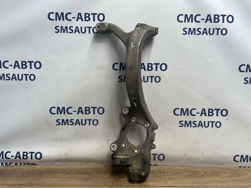 Кулак поворотный Audi A8 4E0407253Q D3 5.2 BSM, передний левый