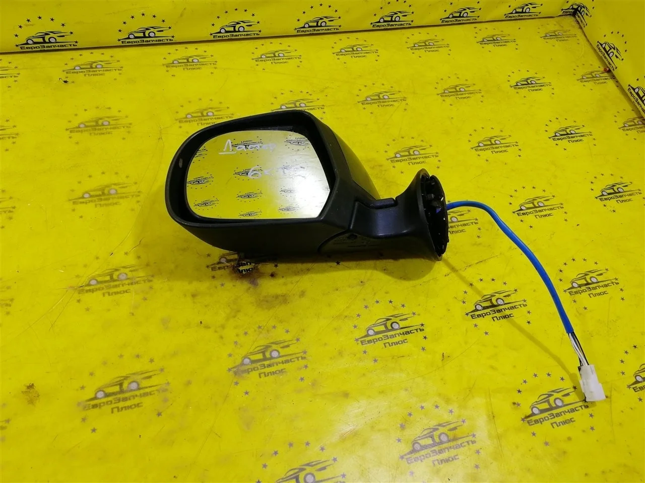 Зеркало двери Renault Duster 963027472R HS, левое