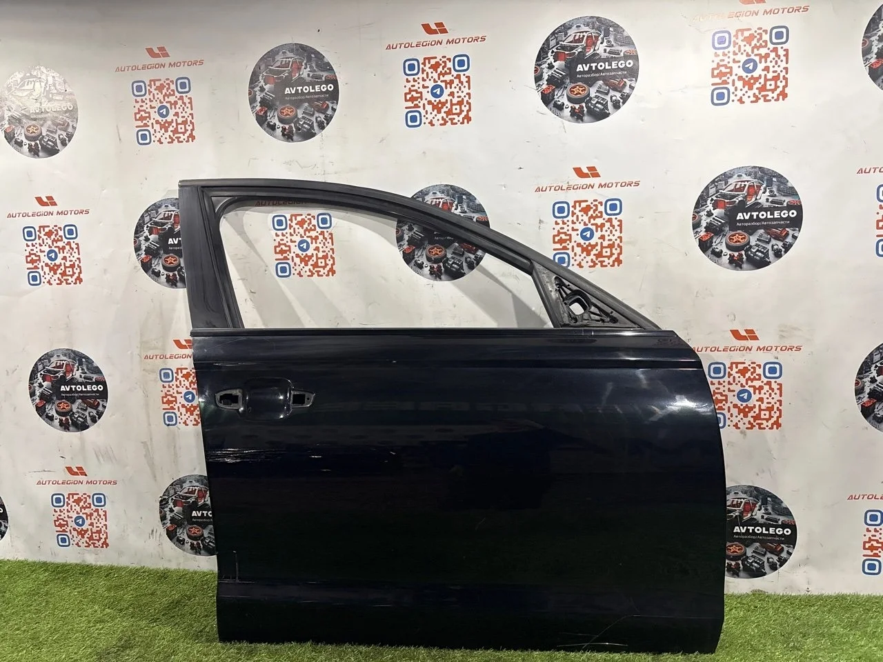 Дверь передняя правая Audi A6 2014 4G0831052 C7 CTUA