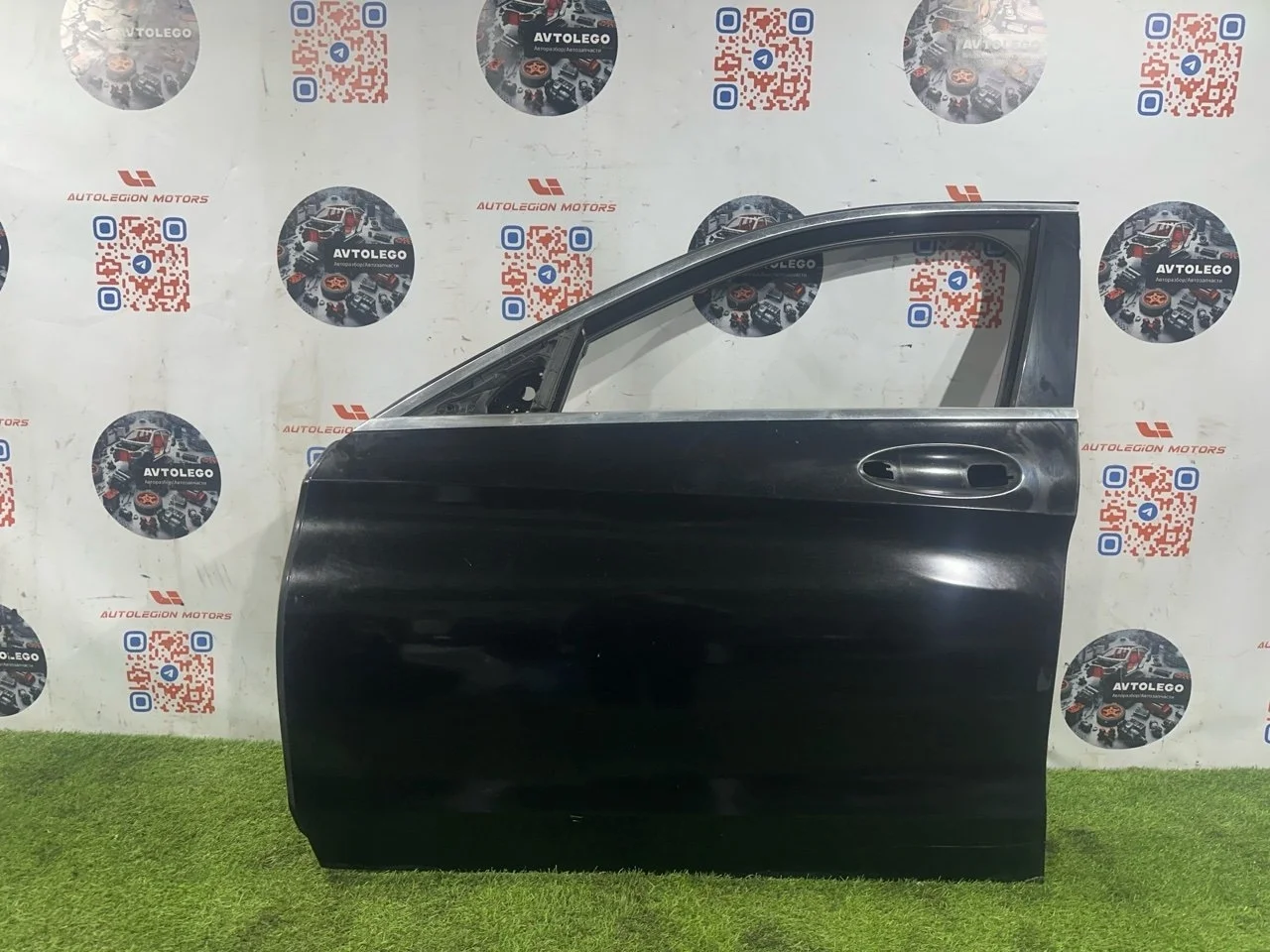 Дверь передняя левая Mercedes benz C220 2015 W205