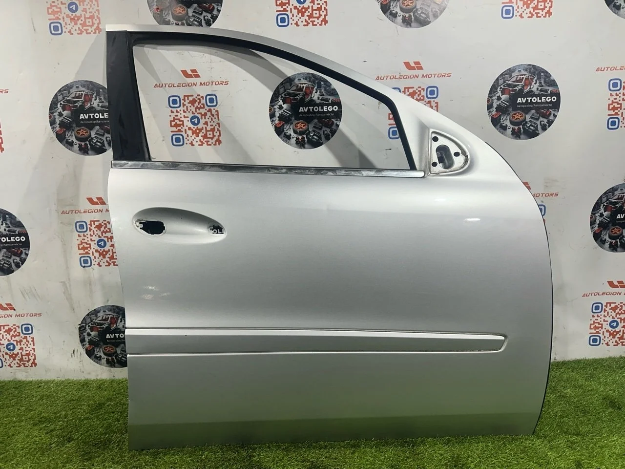 Дверь передняя правая Mercedes benz ML300 2010 W164