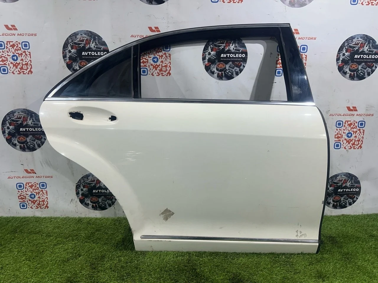 Дверь задняя правая Mercedes benz S550 2006 A2217300605 W221 273.961