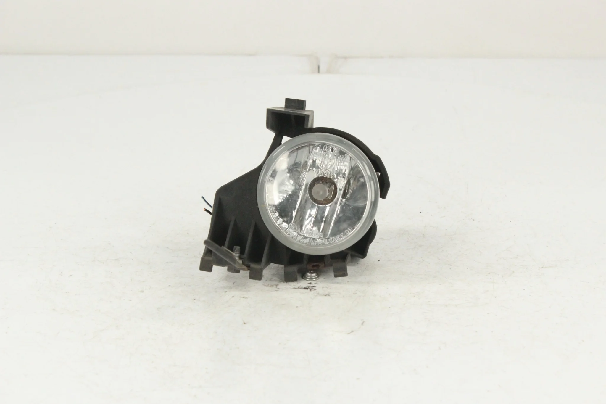 ТУМАНКА TOYOTA SUBARU ЛЕВАЯ 84501AG090  KB271Z
