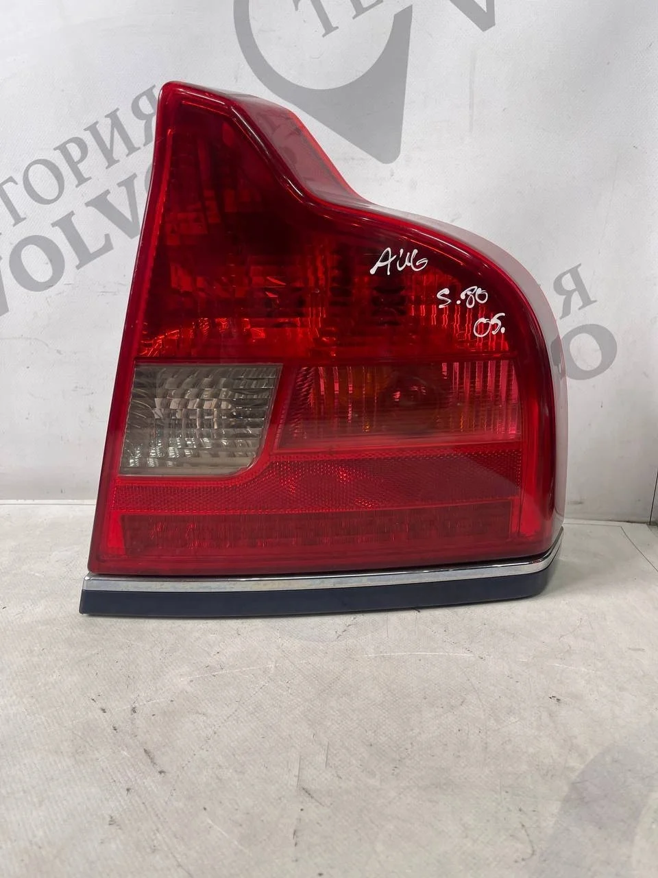 Фонарь задний левый VOLVO S80 2003-2006
