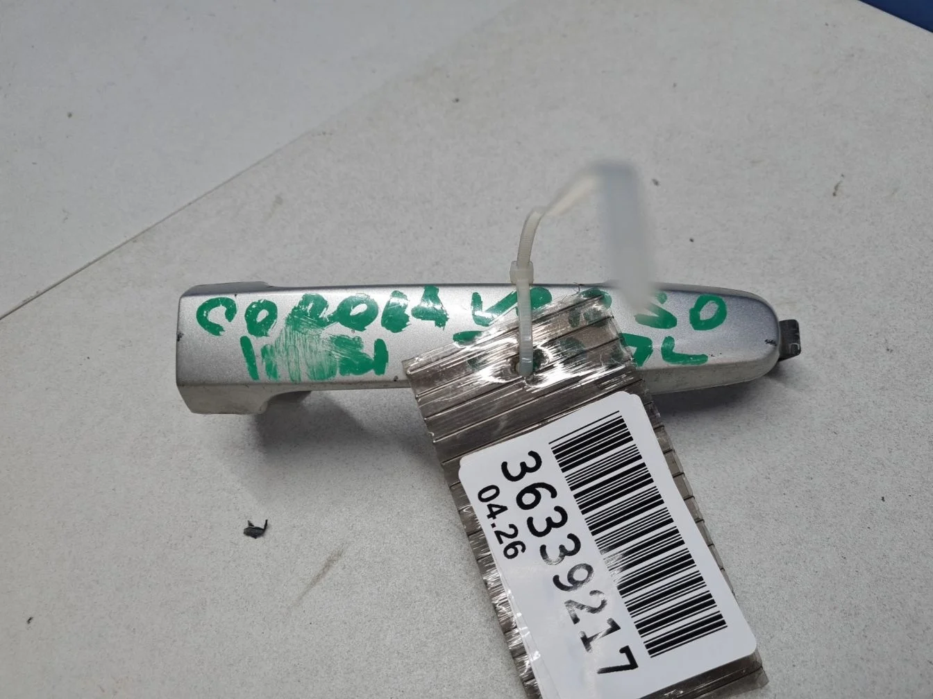 Ручка двери нaружная для Toyota CorollaVerso R10 2004-2009