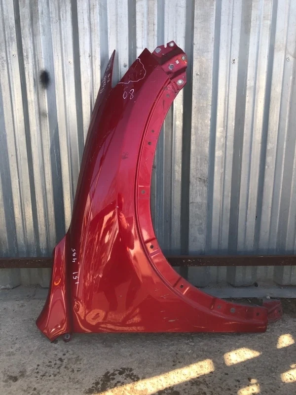 Крыло Mazda CX-5 2015-2017 KD5352111A, переднее правое