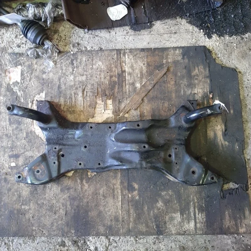 Подрамник Mitsubishi Outlander XL 2007-2012 4000A022 6B31, передний