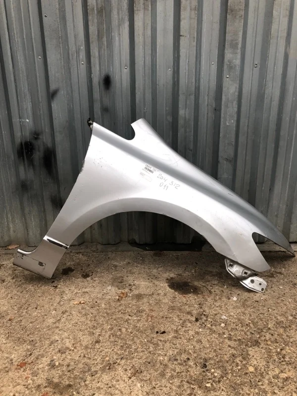 Крыло Honda Civic 8 2006-2011 60211SNBJ00ZZ 4D, переднее правое