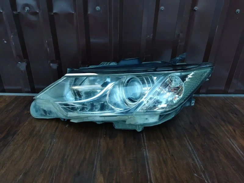 Фара ксенон Toyota Camry 2014-2017 8118533891 55, левая
