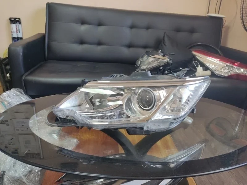 Фара ксенон Toyota Camry 2014-2017 8118533A01 55, левая