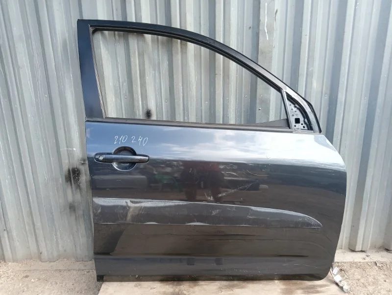 Дверь Toyota RAV4 2006-2012 6700142120 30, передняя правая