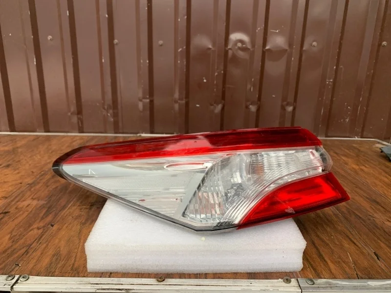 Фонарь Toyota Camry 2018-2021 8156133660 70, левый