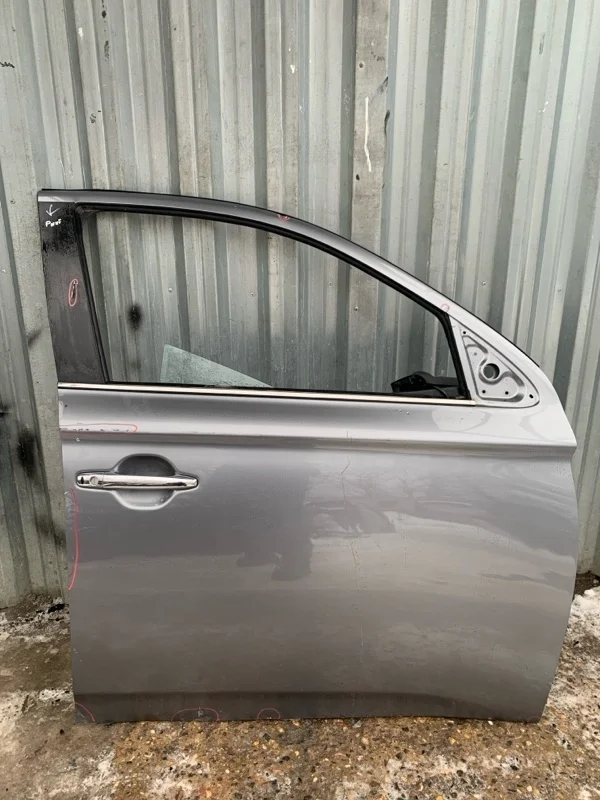 Дверь Mitsubishi Outlander 3 2012-2015 5700B672, передняя правая
