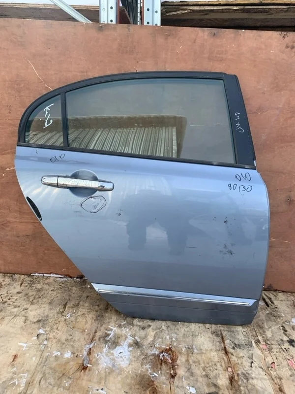 Дверь Honda Civic 8 2006-2011 67510SNAU00ZZ 4D, задняя правая