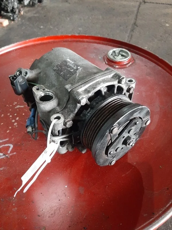 Компрессор кондиционера Mitsubishi Lancer 10 2006-2012 7813A068 4B10 4B11 4B12