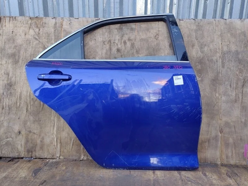 Дверь Toyota Camry 2012-2017 6700306270 50 55, задняя правая