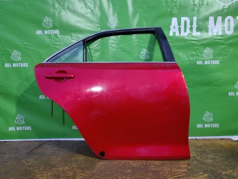 Дверь Toyota Camry 2012-2017 6700306270 50 55, задняя правая