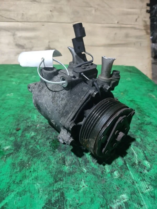 Компрессор кондиционера Mitsubishi Lancer 10 2006-2013 677 CY CW GF 4A91