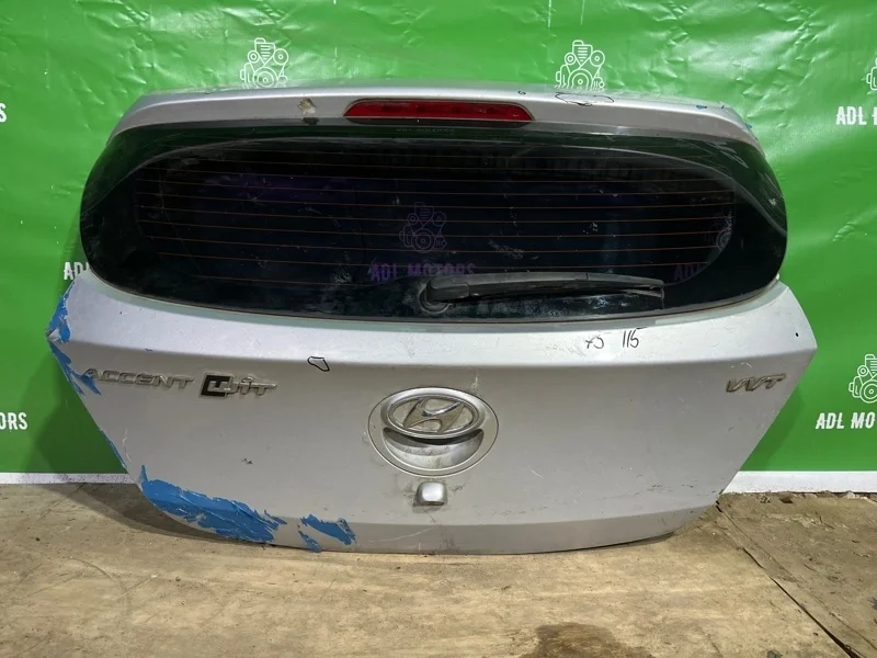 Крышка багажника Hyundai Solaris 2010-2017 692004L000