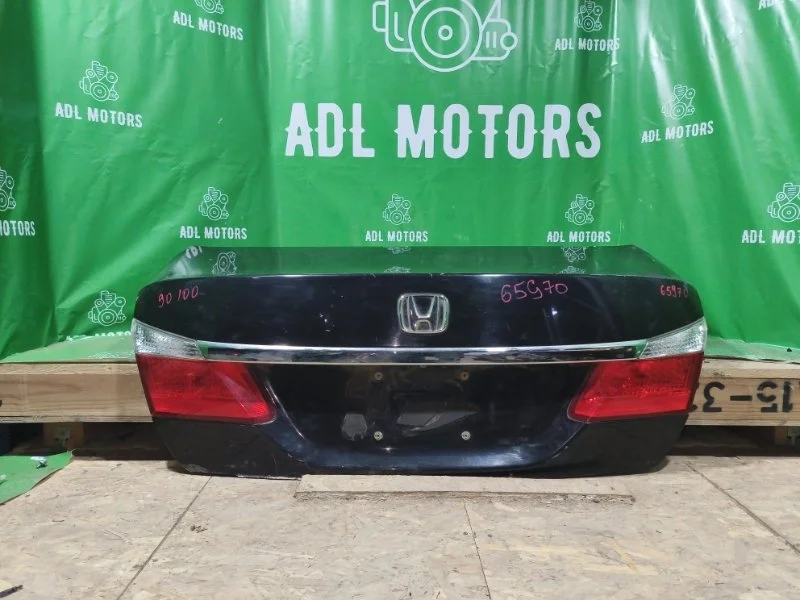 Крышка багажника Honda Accord 9 2013-2015 68500T2AY10ZZ