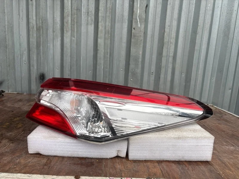 Фонарь Toyota Camry 2018-2021 8159133330 70, правый