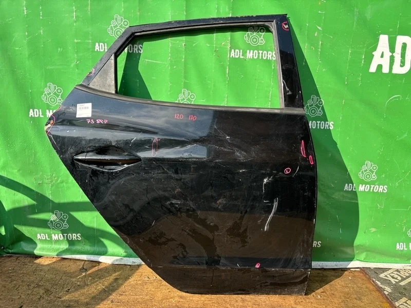 Дверь Hyundai IX35 2013-2015 770042Y000 LM, задняя правая