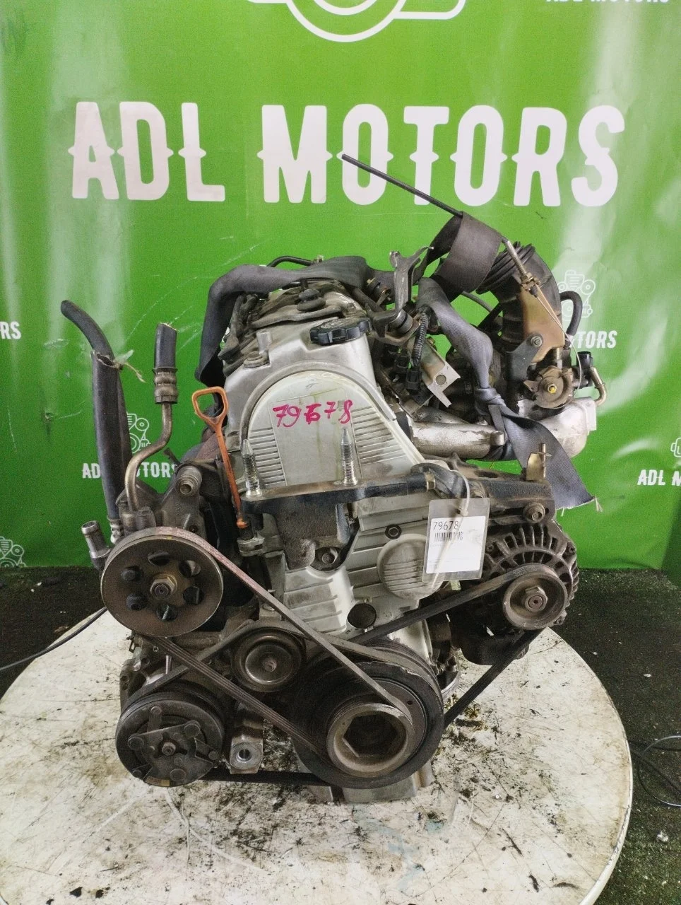 Двигатель Honda HR-V 1999-2006 10002PELE00 D16W1