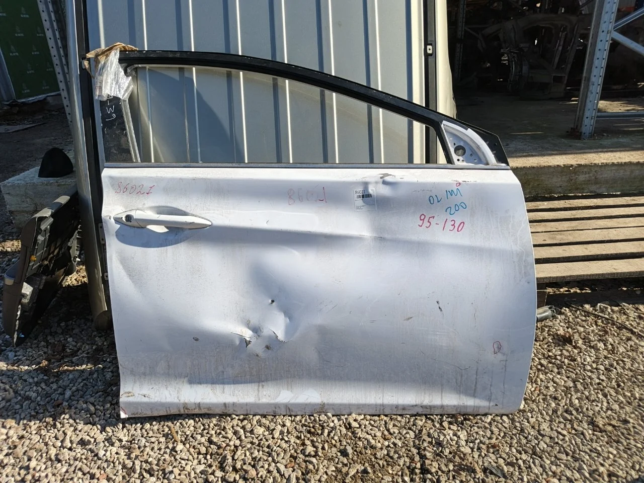 Дверь Hyundai Elantra 2010-2016 760043X001 5, передняя правая
