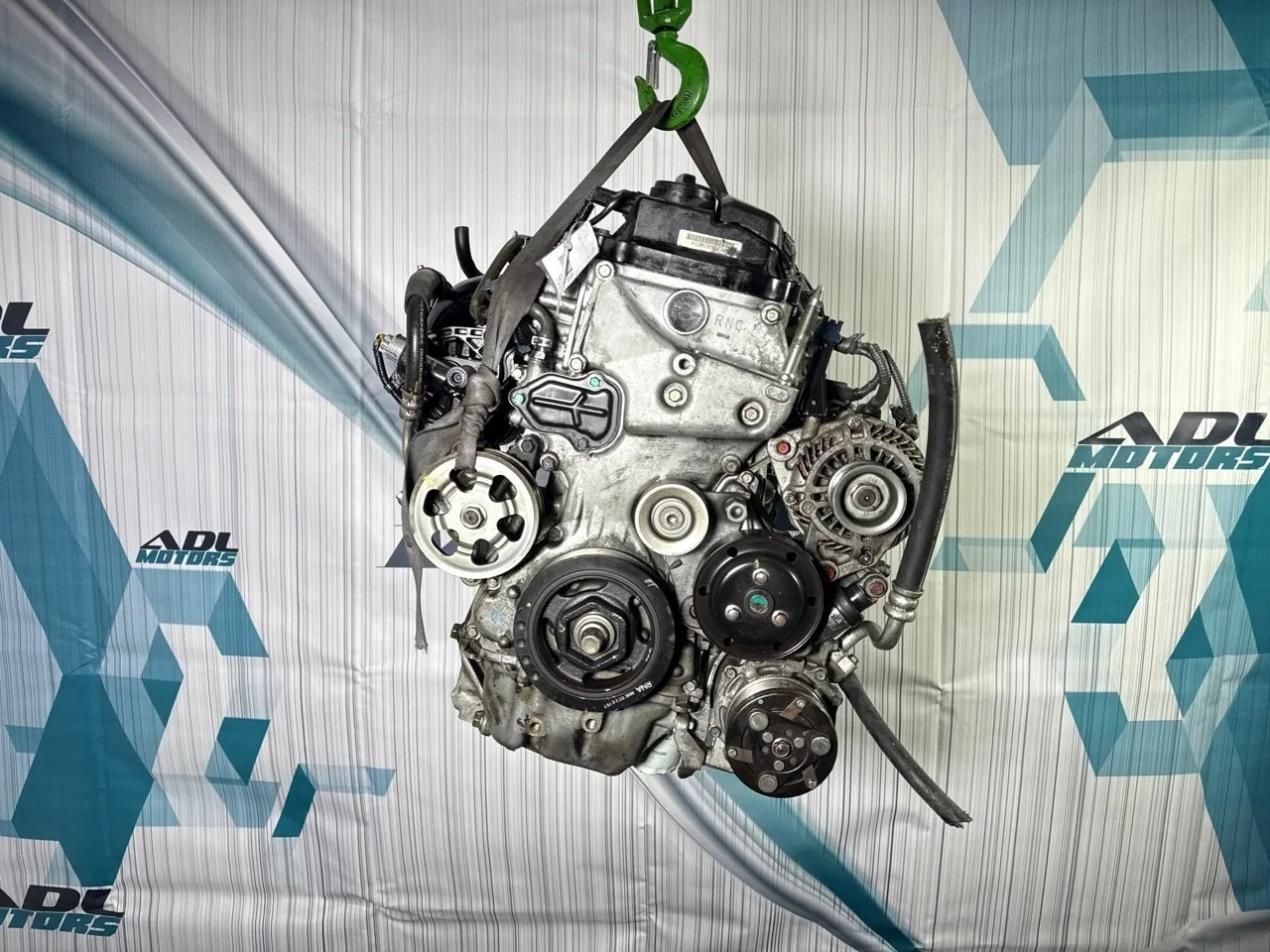 Двигатель Honda Civic 8 2006-2012 10002RSAG00 R18A1