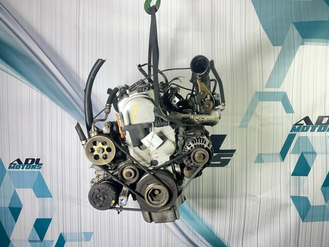 Двигатель Honda HR-V 1999-2006 10002PELE00 D16W1