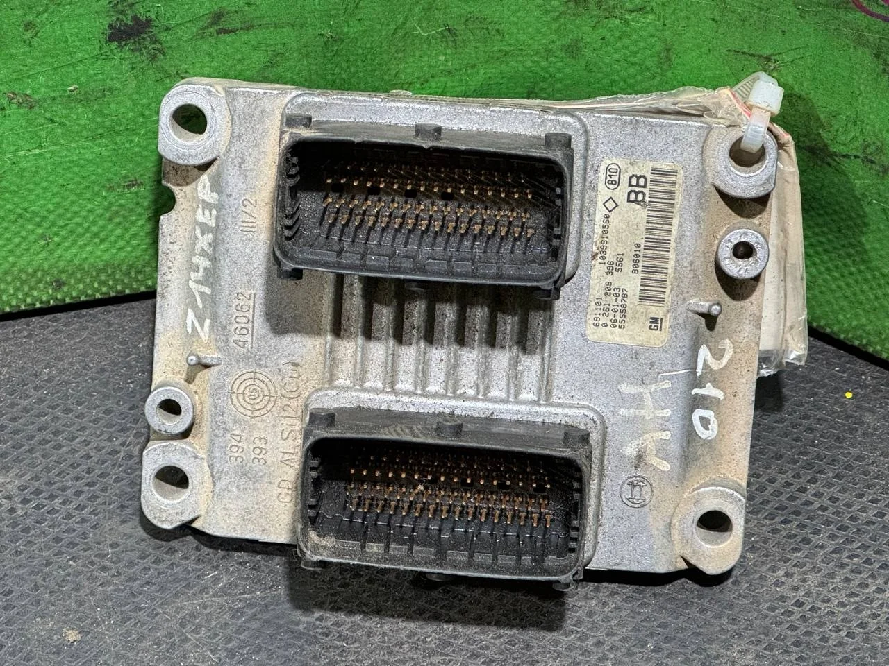 (210) Блок управления двигателем Opel Astra H 2006 1,4 i 55558787, 1039510560BB