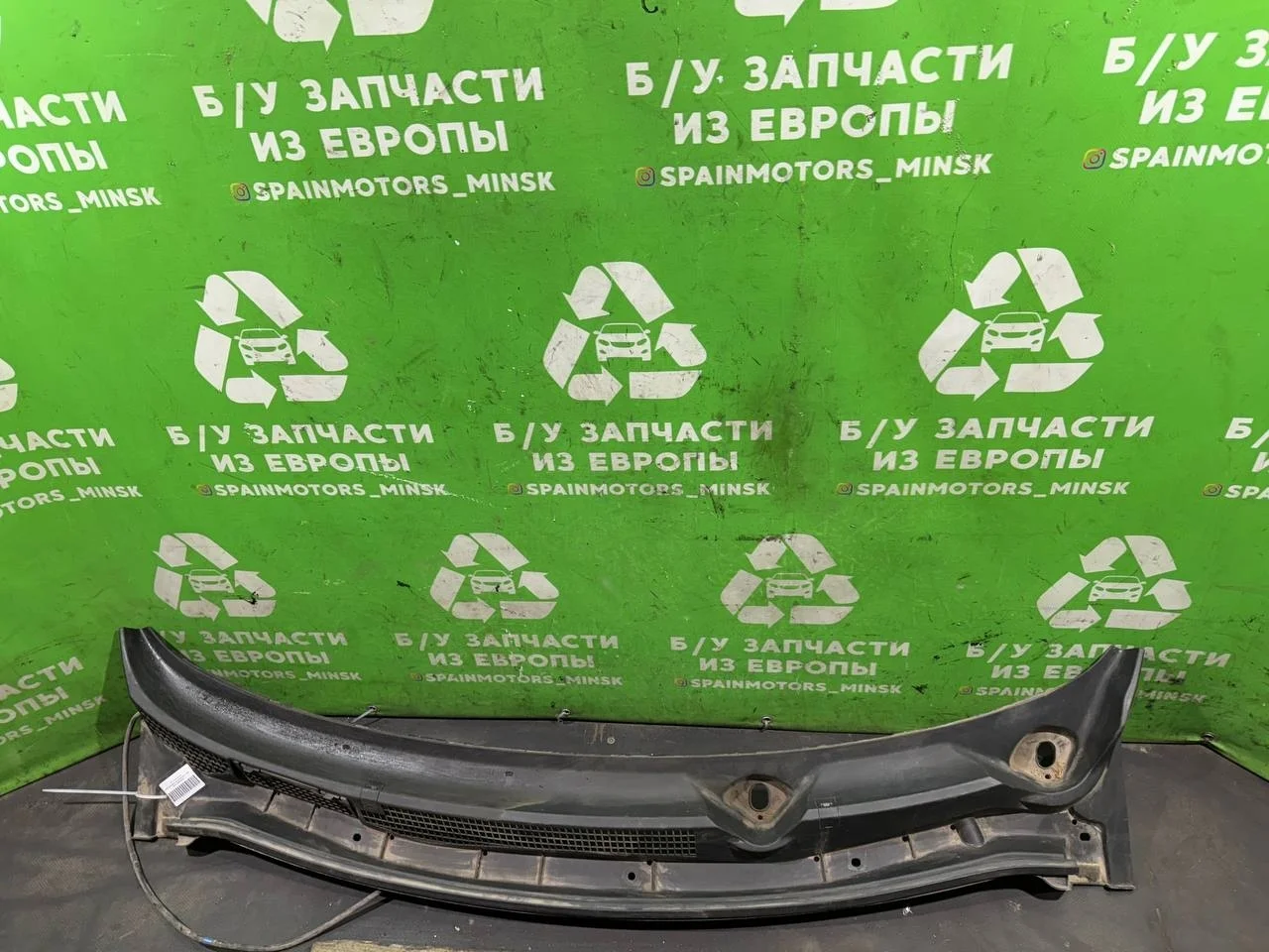 (45059) Дождевик Nissan Qashqai+2 2010 66862JD900