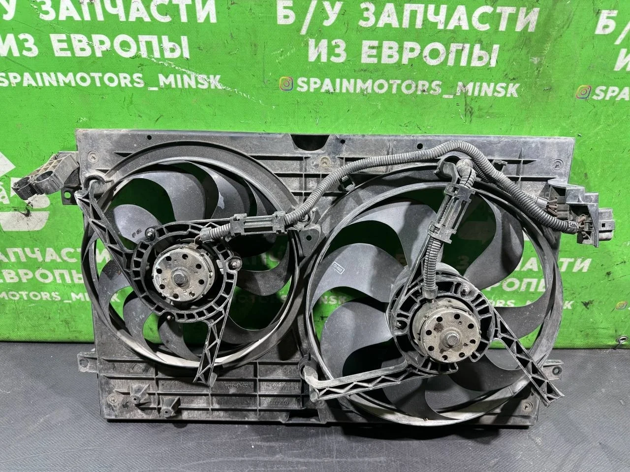 (46891) Вентилятор радиатора Seat Leon 2000 1,6 i 1J0121207M