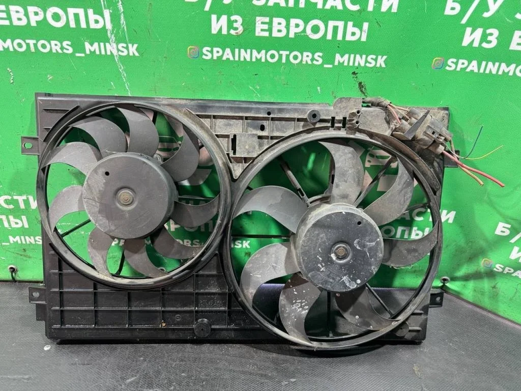 (53075) Вентилятор радиатора Volkswagen Passat B6 2007 1,9 TDi 1K0121207T