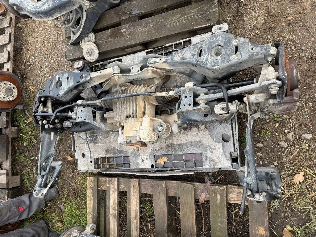 (56252) Балка подвески задняя Skoda Octavia A5 2008 5WP3352301, 0BR907554A, 11185201, 5N0505235Q