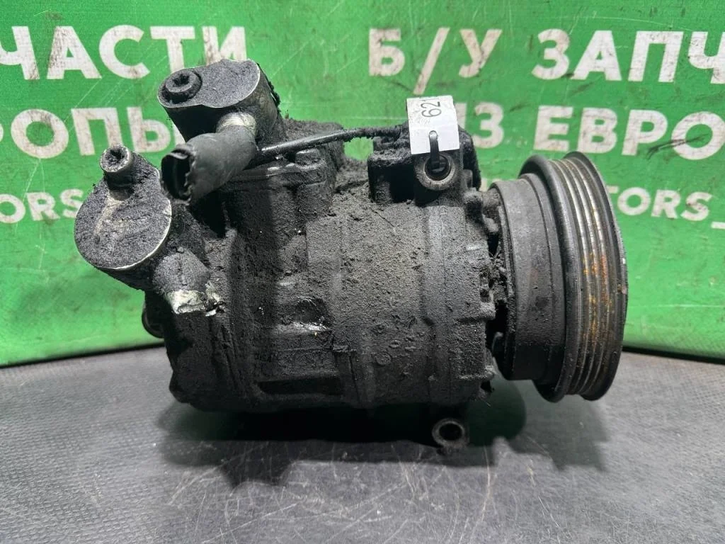 (62191) Компрессор кондиционера Volkswagen Passat B5 1998 i 8D0260808