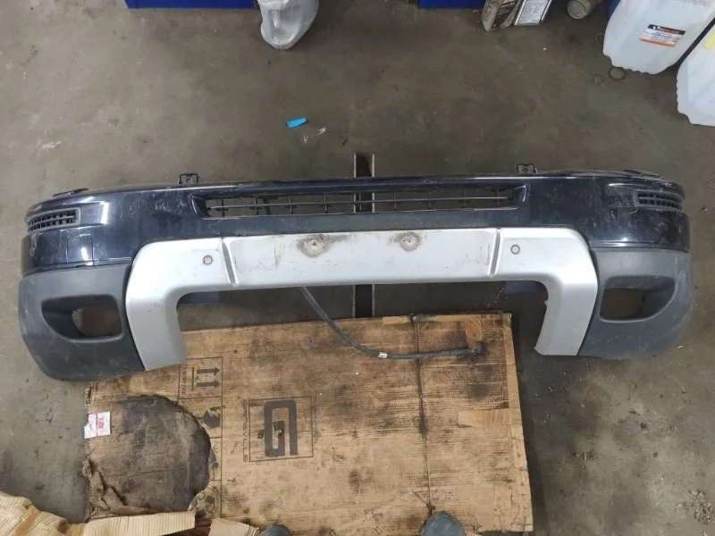 Бампер Volvo XC90 2009 39871297 D5244T4, передний