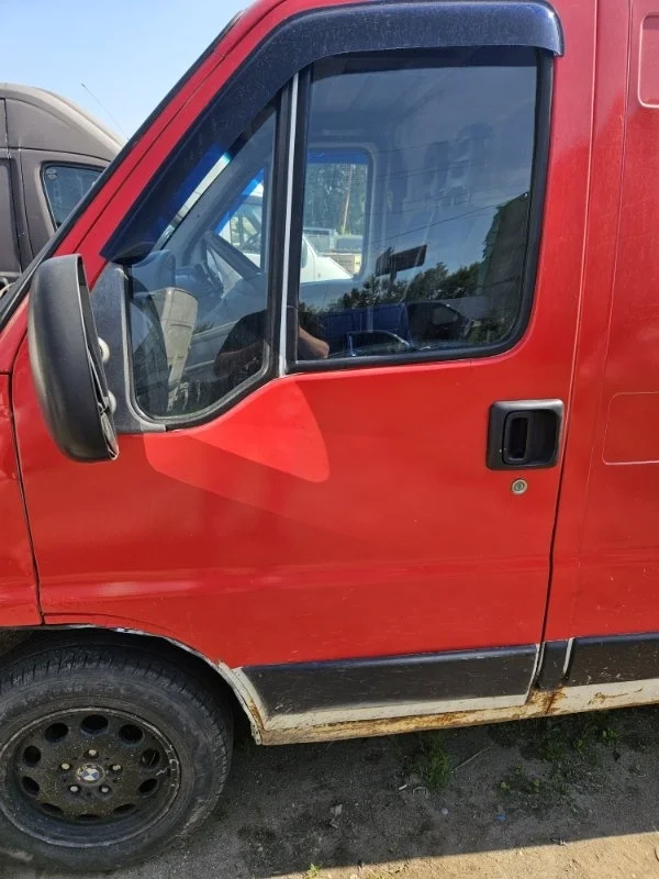 Дверь передняя левая Fiat Ducato 244