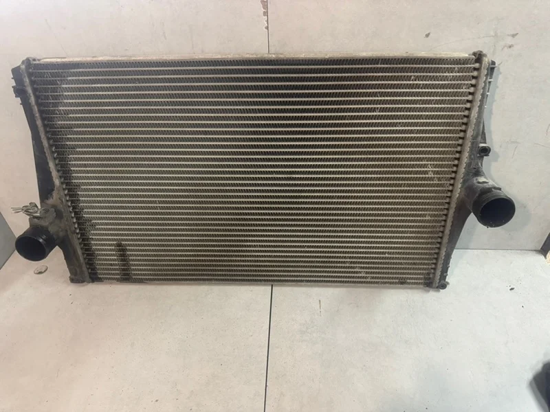 Интеркулер Volvo XC90 2004 8627375 1 B5254T2