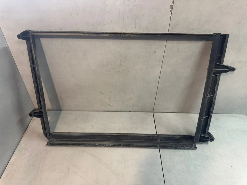 Рамка радиатора Volvo S60 2002 9492961 1 B5244S