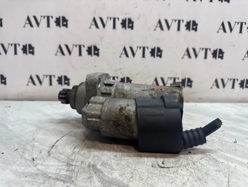 Стартер Volkswagen Golf BLF