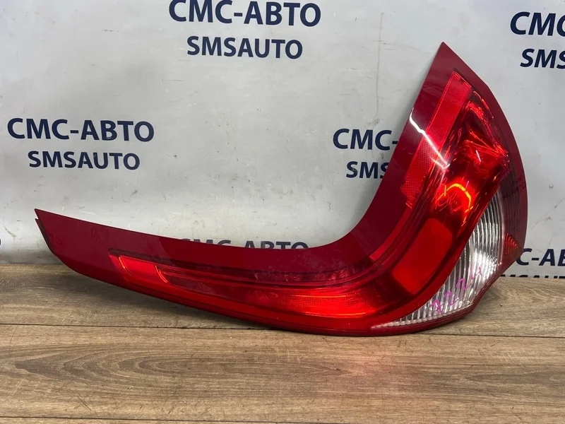Фонарь заднего хода Volvo XC60 31323035 XC60, правый