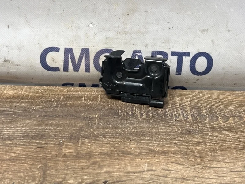 Замок капота с датчиком Mercedes-Benz E-Class A2048703158 W213 654.920