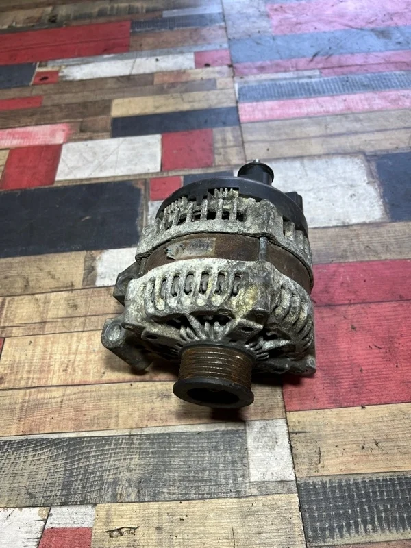 Генератор Land Rover Range Rover LR022528 L322 448DT