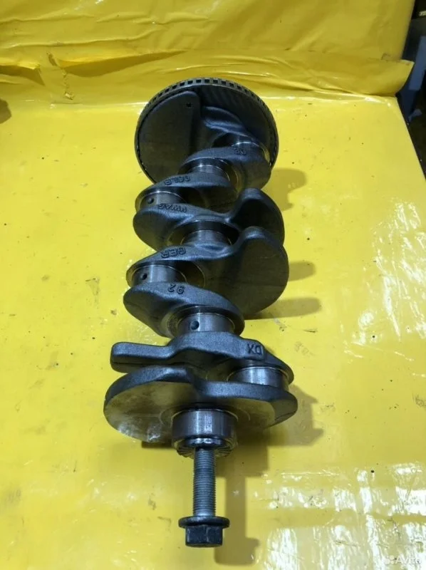 Коленвал Volkswagen 050105189B