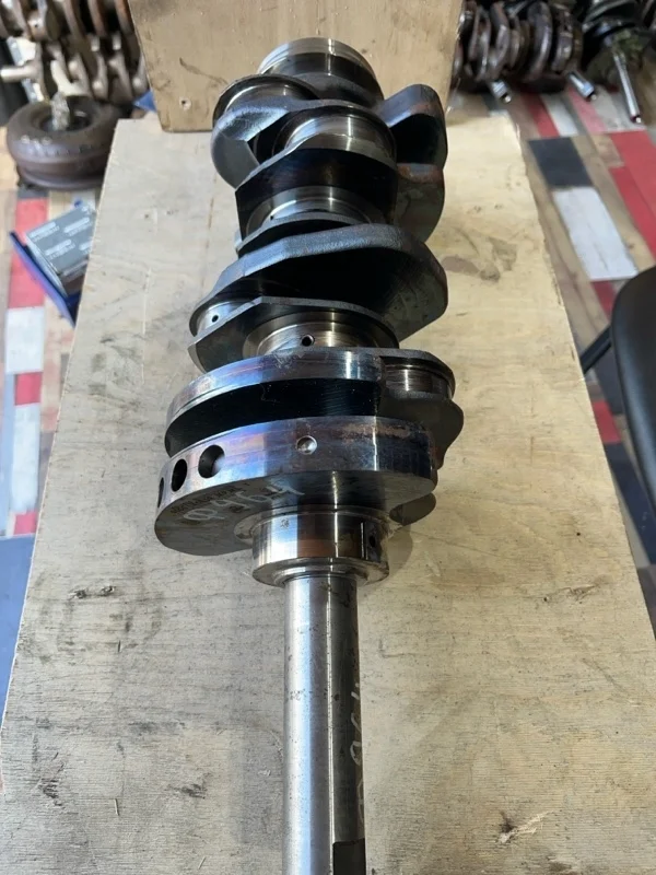 Коленвал Nissan Pathfinder 10102000QAD R51 V9X